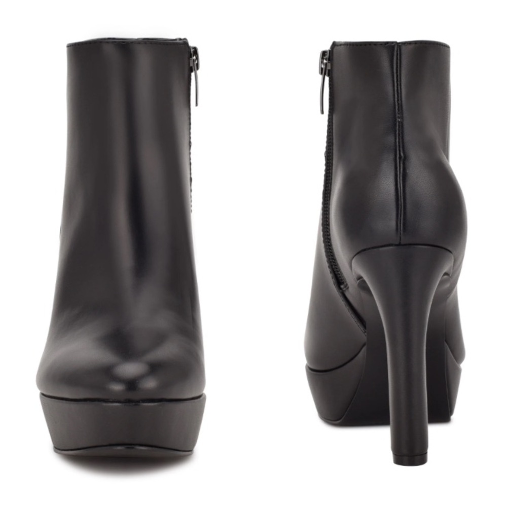 Nine West Glowup Platform Booties